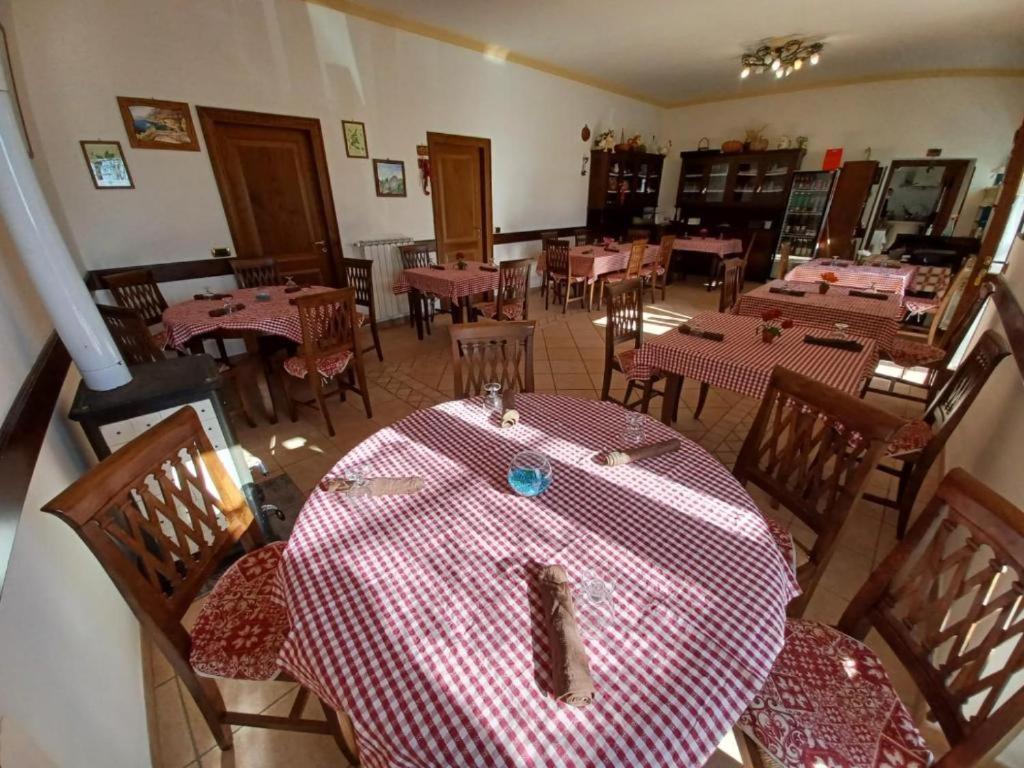 Pianillo Agriturismo Sul Sentiero מראה חיצוני תמונה